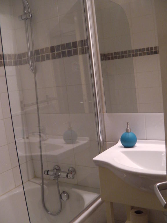 Le Relais De La Haute Vallee Campagne-sur-Aude Room photo